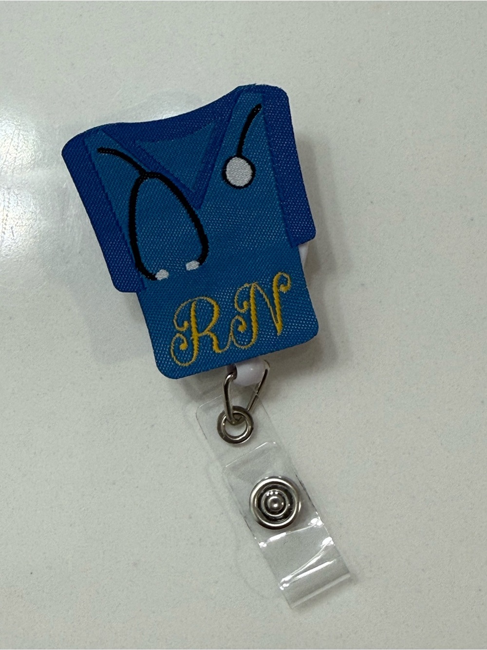 NWOT RN Scrub Top Badge Reel Nurse ID Holder